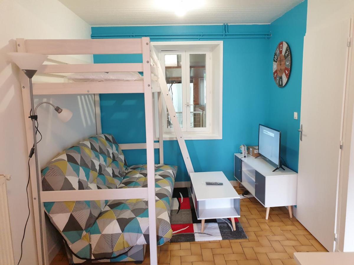 Appartement Entier Meuble A Beaumont Proche Futuroscope Et Poitiers Technopole エクステリア 写真