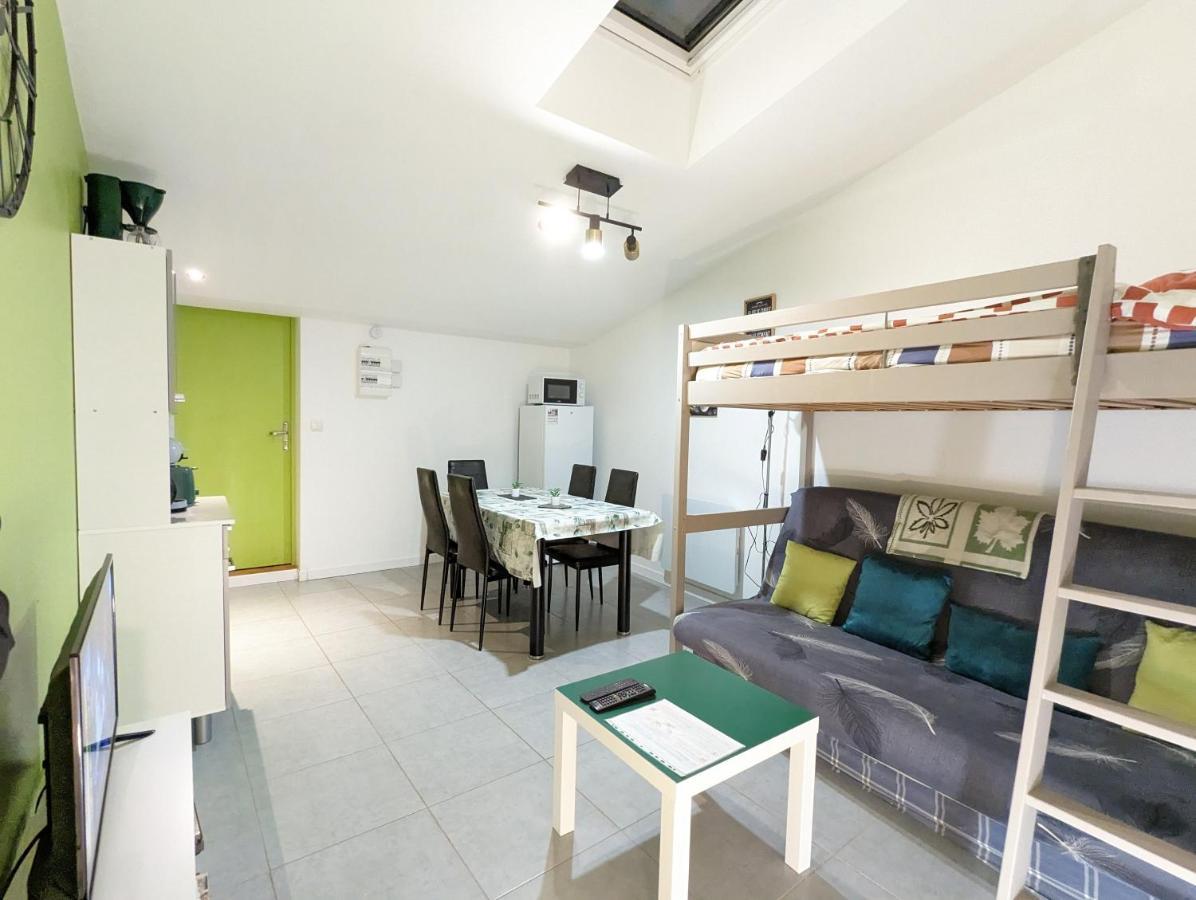 Appartement Entier Meuble A Beaumont Proche Futuroscope Et Poitiers Technopole エクステリア 写真
